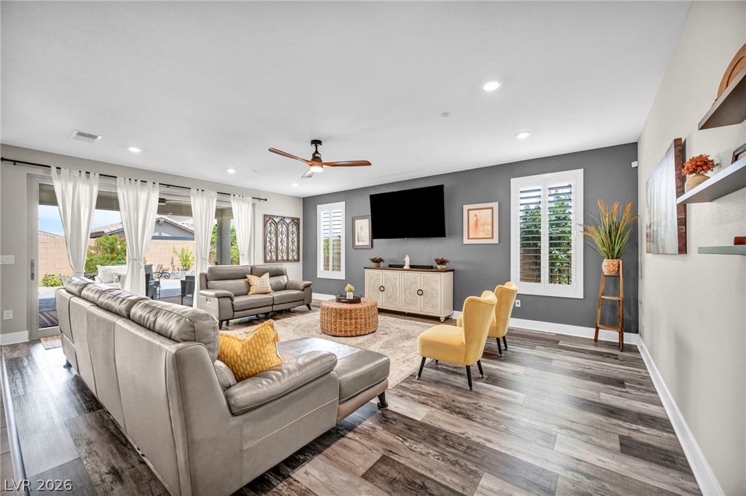 10912 Gardenova Avenue Las Vegas NV 89166