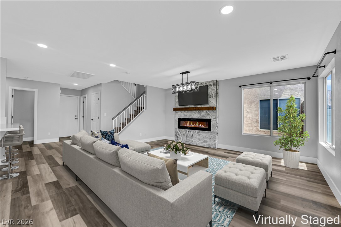 7829 Falling Pines Place Las Vegas NV 89143