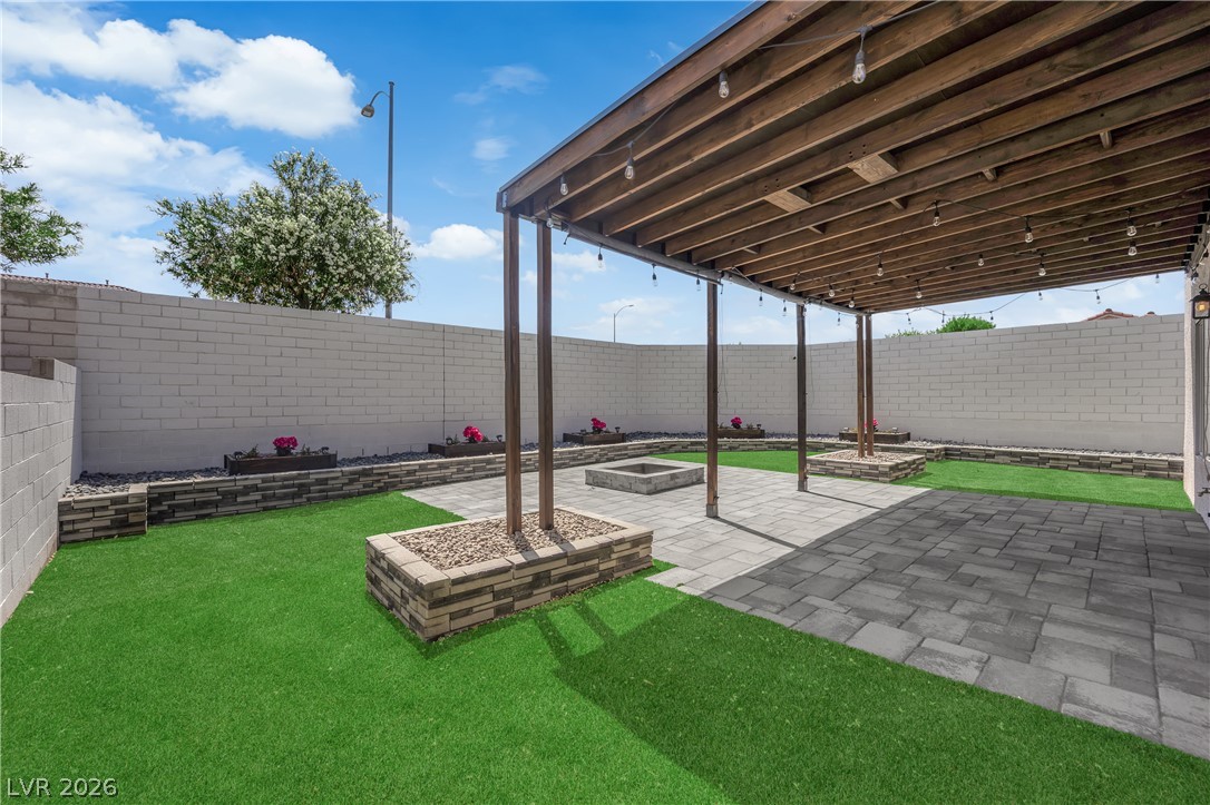 7829 Falling Pines Place Las Vegas NV 89143