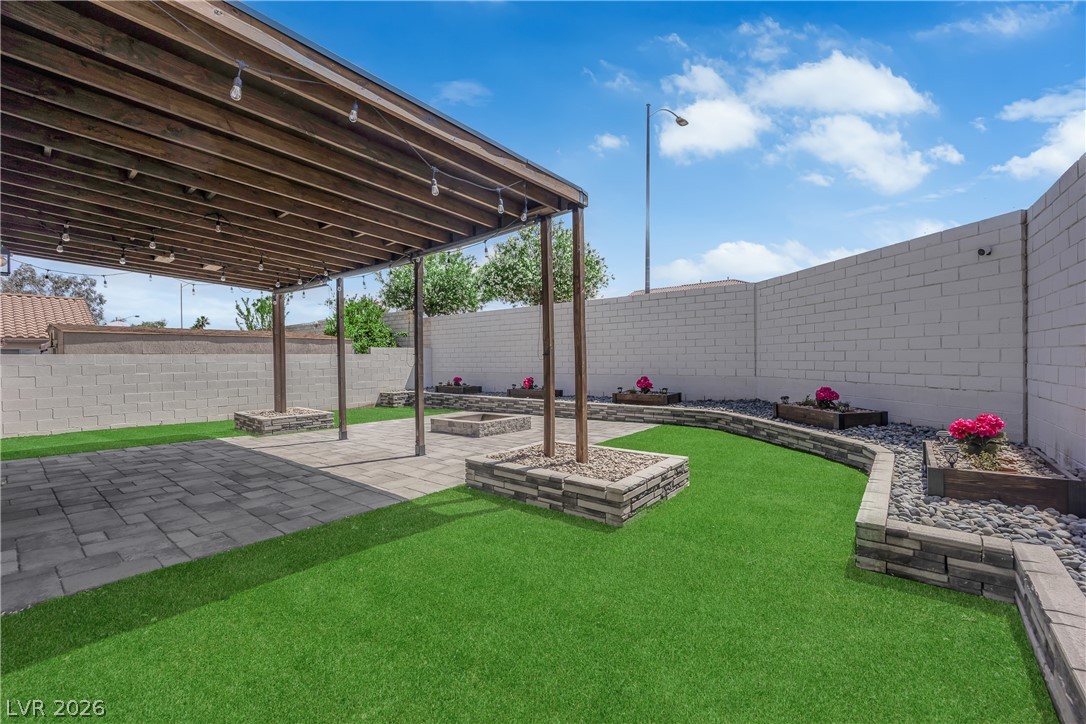 7829 Falling Pines Place Las Vegas NV 89143