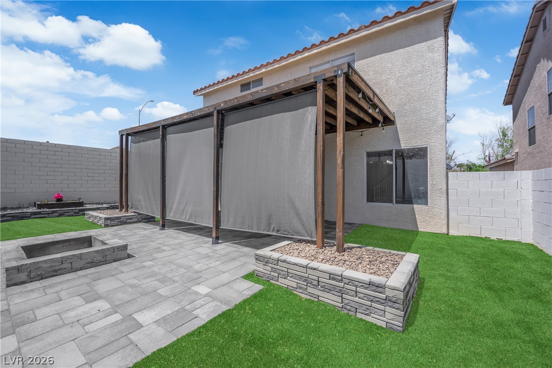 7829 Falling Pines Place Las Vegas NV 89143