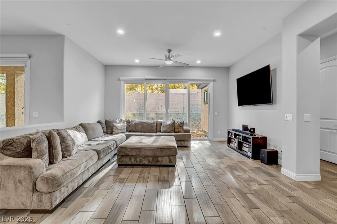 5675 Willow Canyon Street Las Vegas NV 89149