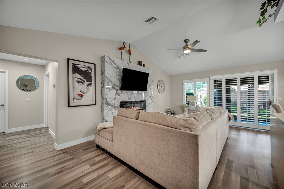 8912 Evening Star Drive Las Vegas NV 89134