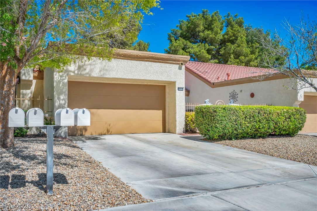 8912 Evening Star Drive Las Vegas NV 89134