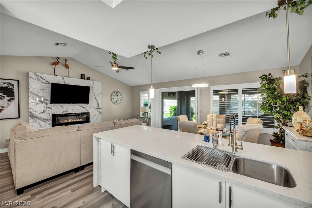8912 Evening Star Drive Las Vegas NV 89134