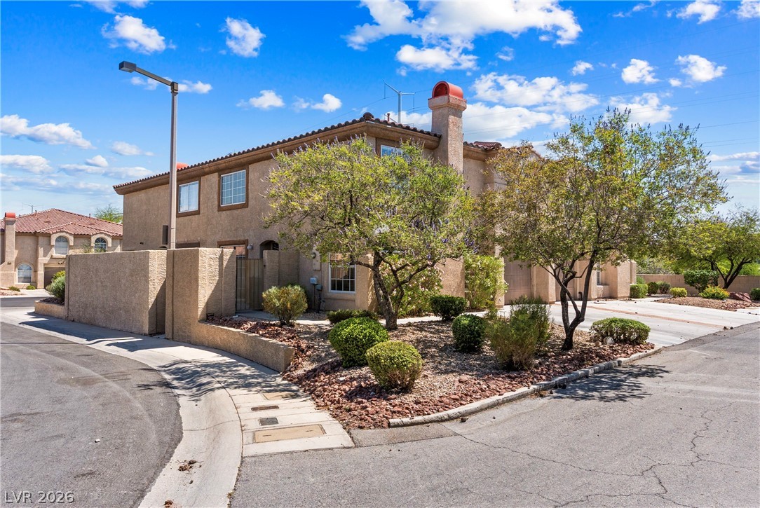 7604 Connemara Avenue Las Vegas NV 89128