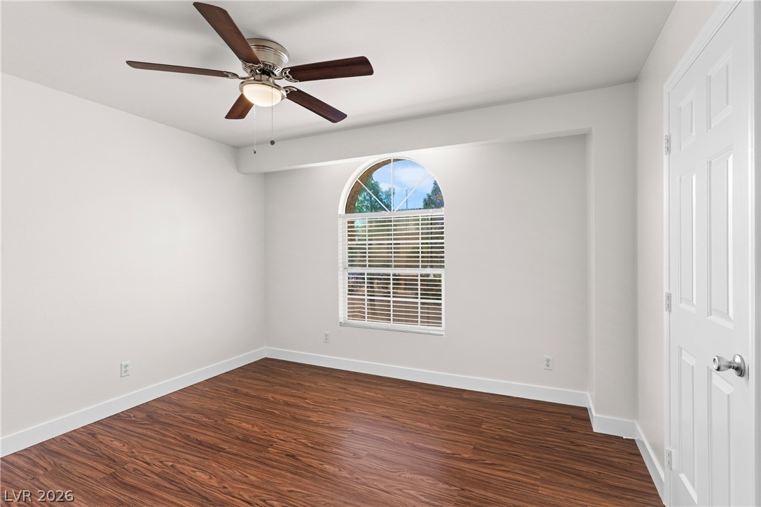7604 Connemara Avenue Las Vegas NV 89128