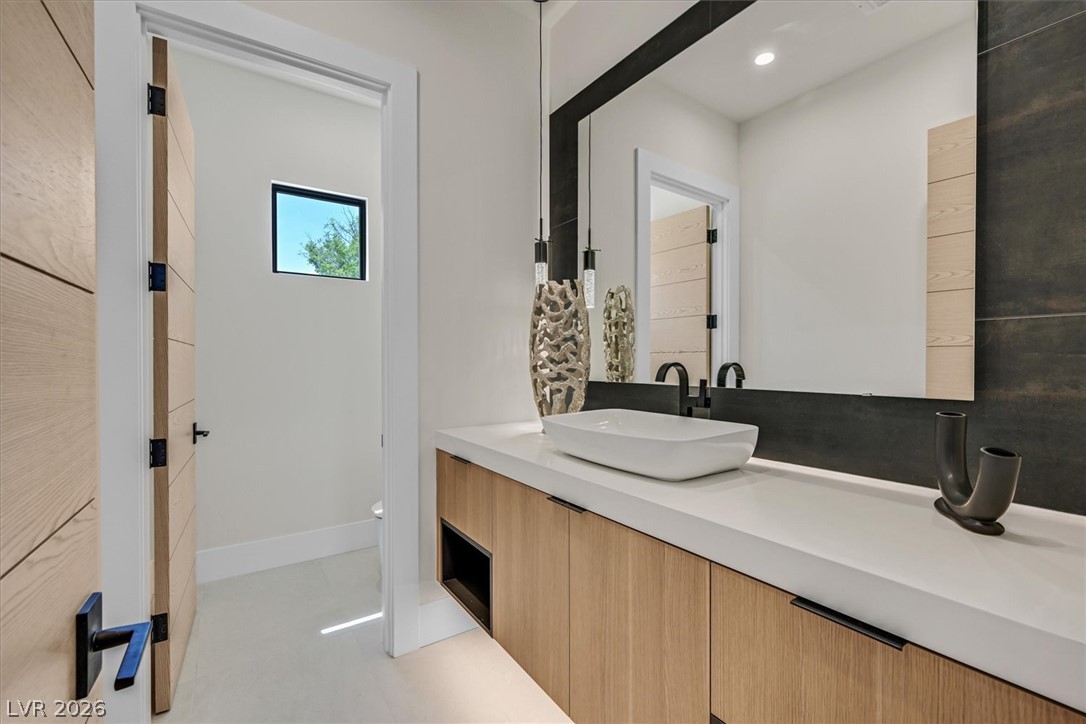 34 Vintage Canyon Street Las Vegas NV 89141