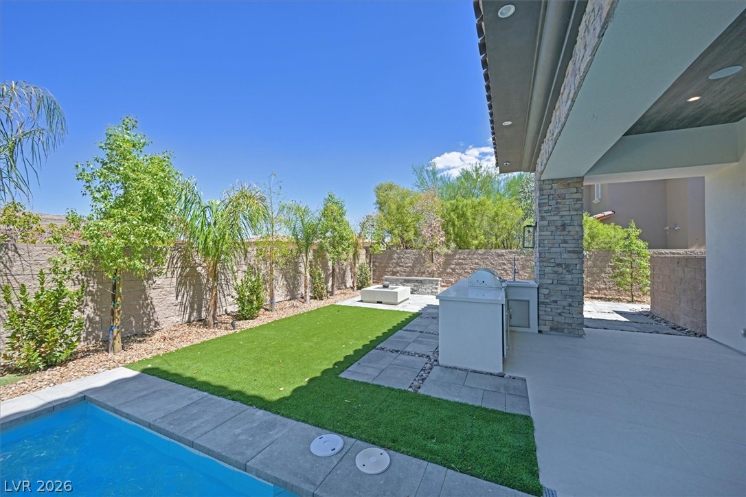 34 Vintage Canyon Street Las Vegas NV 89141