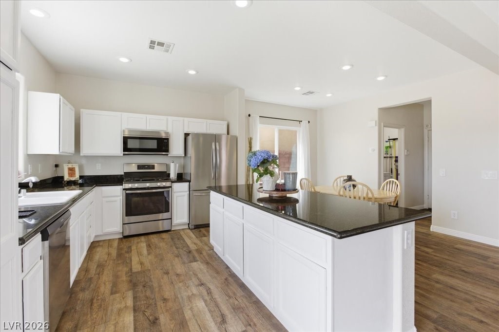 8104 Loma Del Ray Street Las Vegas NV 89131