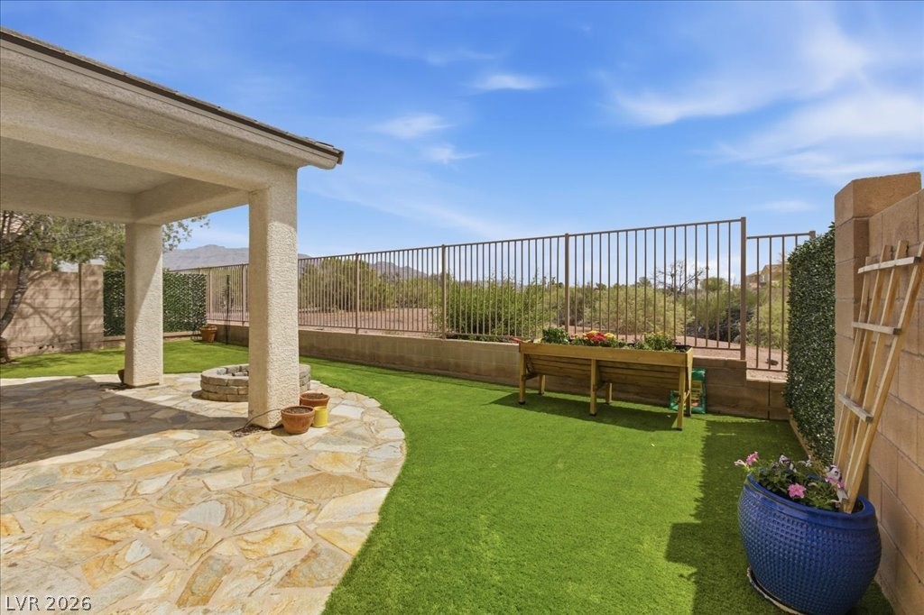 8104 Loma Del Ray Street Las Vegas NV 89131