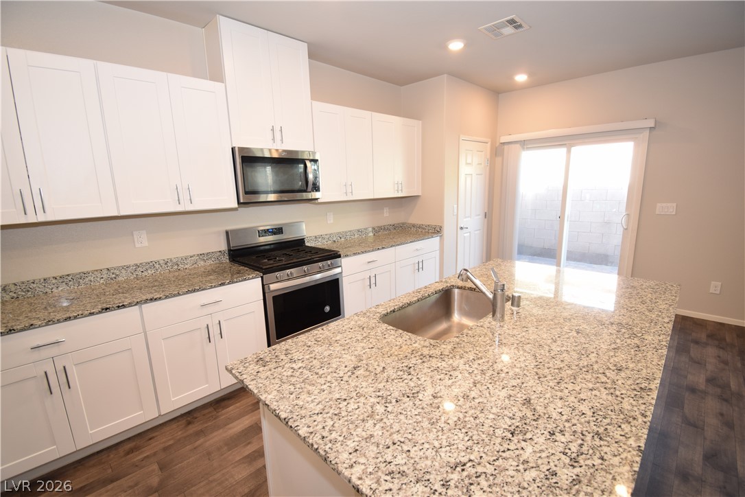 7525 Cooks Meadow Street North Las Vegas NV 89084