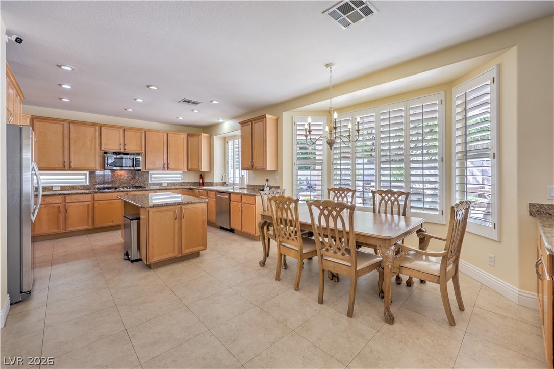 1009 Jennis Silver Street Las Vegas NV 89145