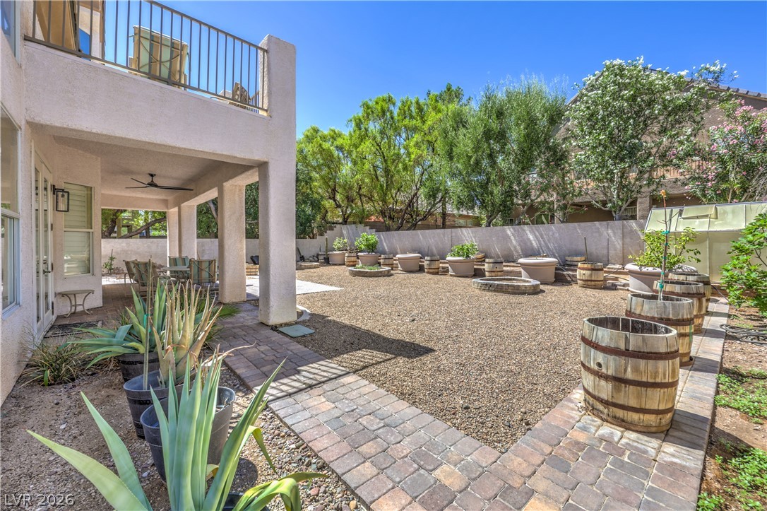1009 Jennis Silver Street Las Vegas NV 89145