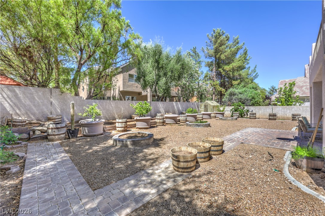 1009 Jennis Silver Street Las Vegas NV 89145