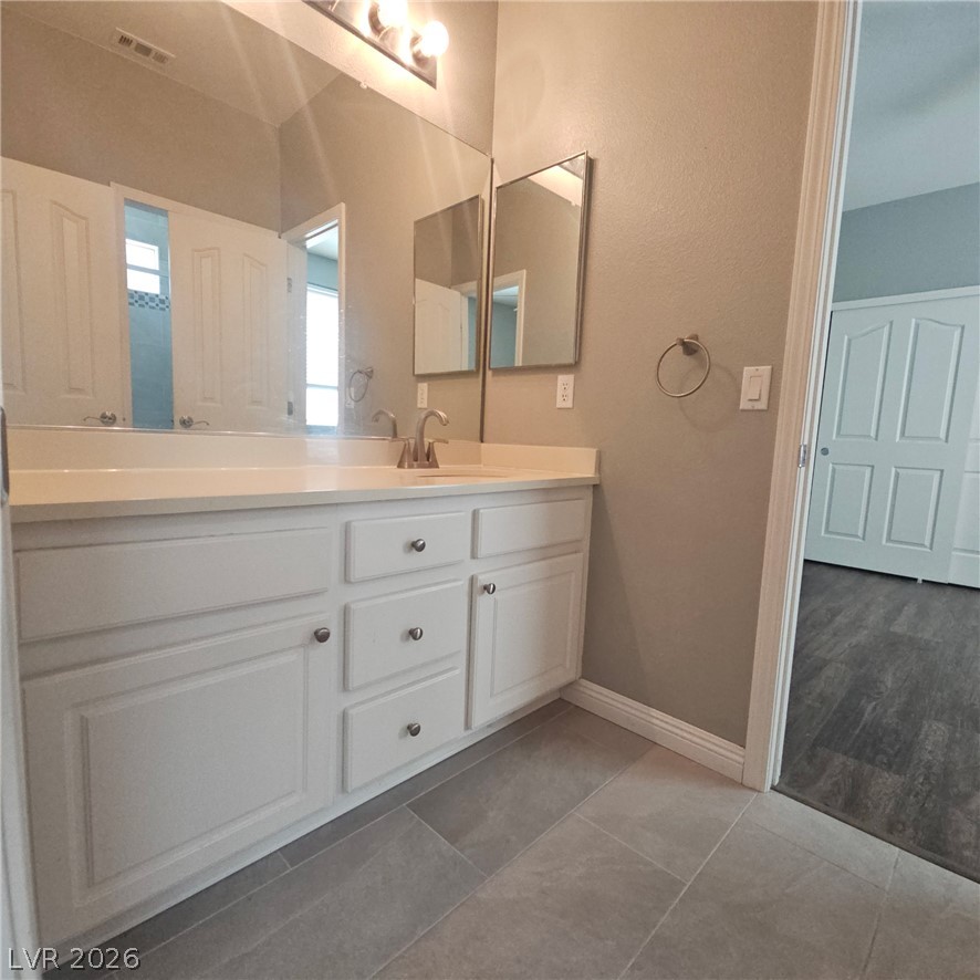 4937 Wayfaring Tree Avenue Las Vegas NV 89131