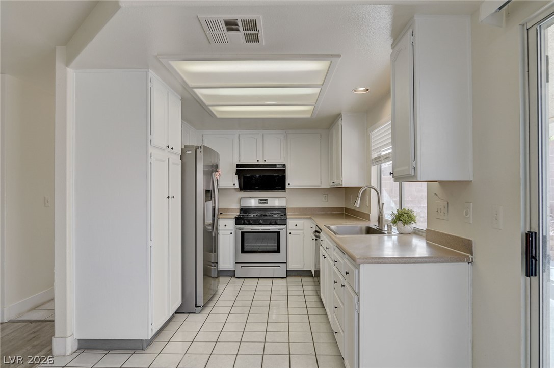 7680 Little Valley Avenue Las Vegas NV 89147