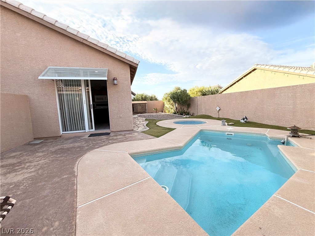 242 Pleasant Pebble Street Henderson NV 89074