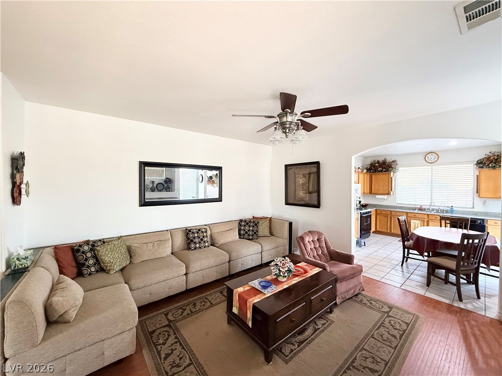 242 Pleasant Pebble Street Henderson NV 89074