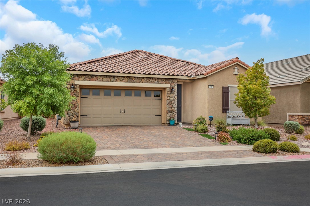 71 Summer Rhapsody Avenue Henderson NV 89015
