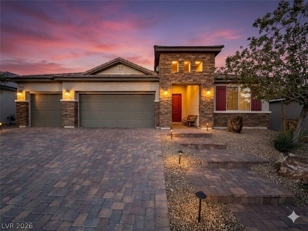 6380 Regina Ridge Street Las Vegas NV 89149