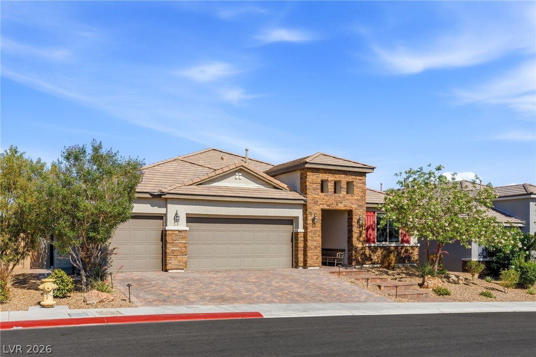 6380 Regina Ridge Street Las Vegas NV 89149