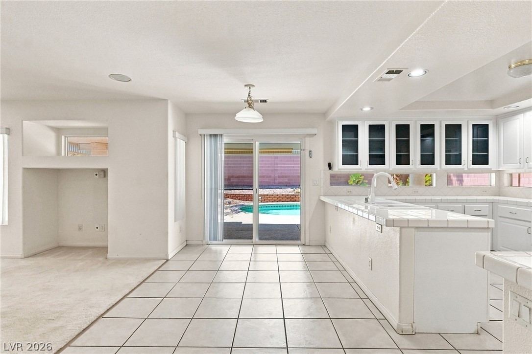 8019 Avalon Mist Street Las Vegas NV 89139