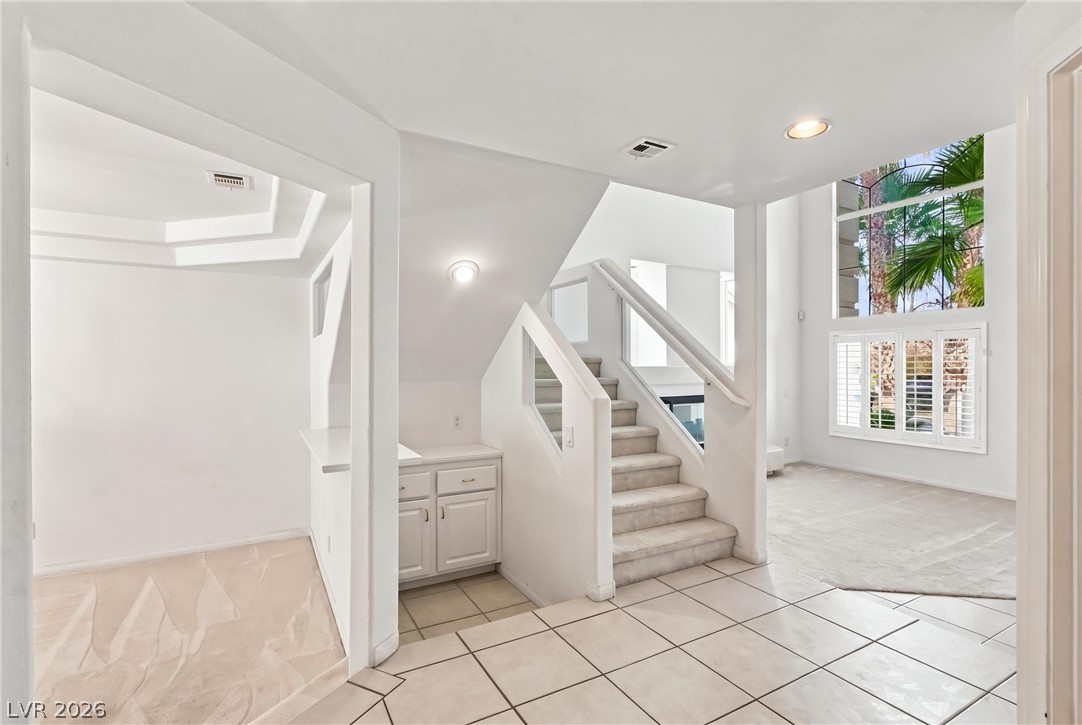 8019 Avalon Mist Street Las Vegas NV 89139