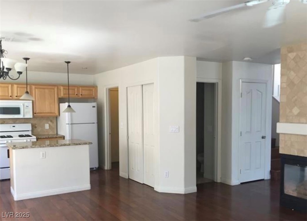 9076 Quarrystone Way Las Vegas NV 89123