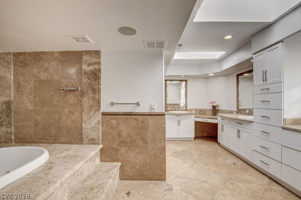 7229 Mira Vista Street Las Vegas NV 89120