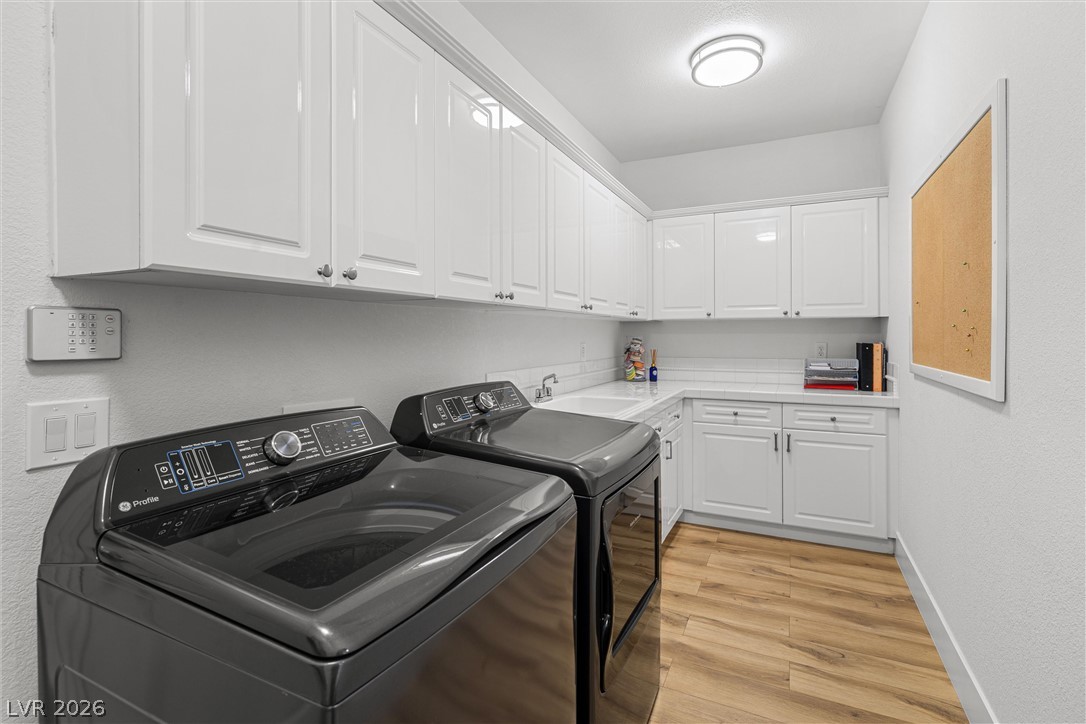 8097 Maddingley Avenue Las Vegas NV 89117