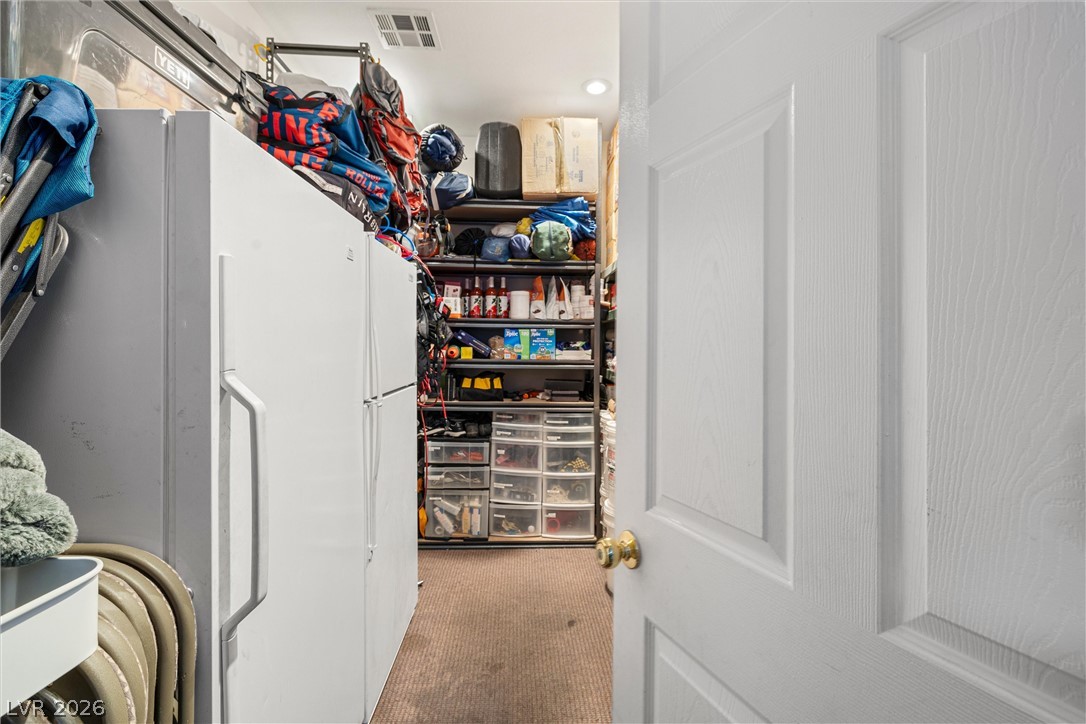 8097 Maddingley Avenue Las Vegas NV 89117