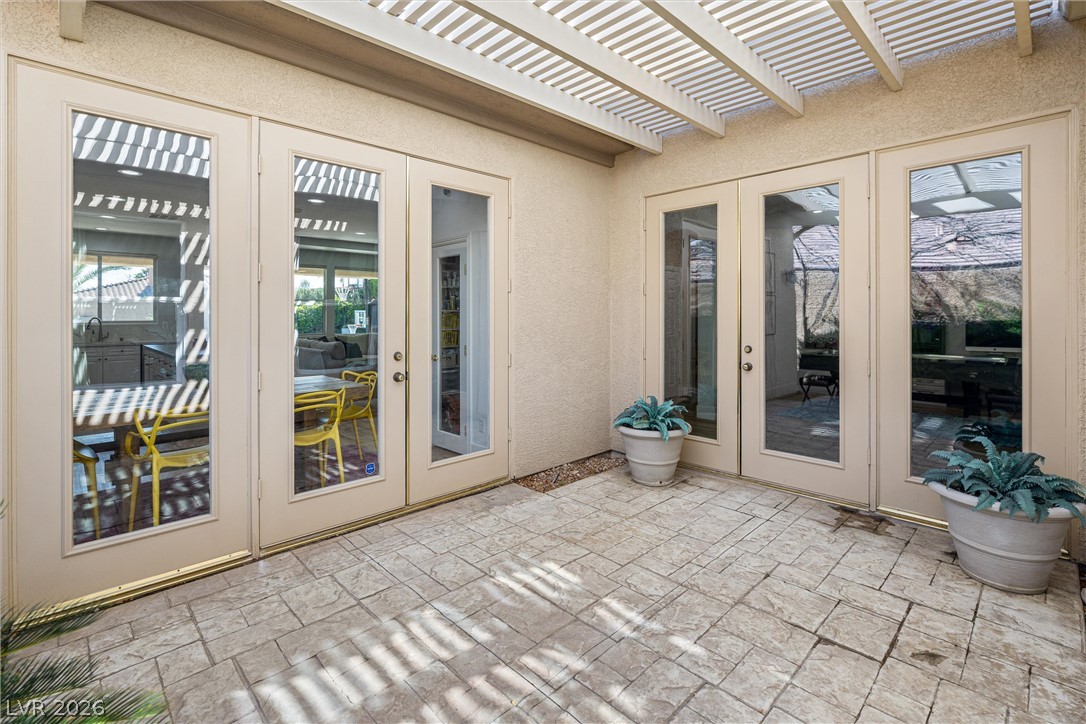 8097 Maddingley Avenue Las Vegas NV 89117