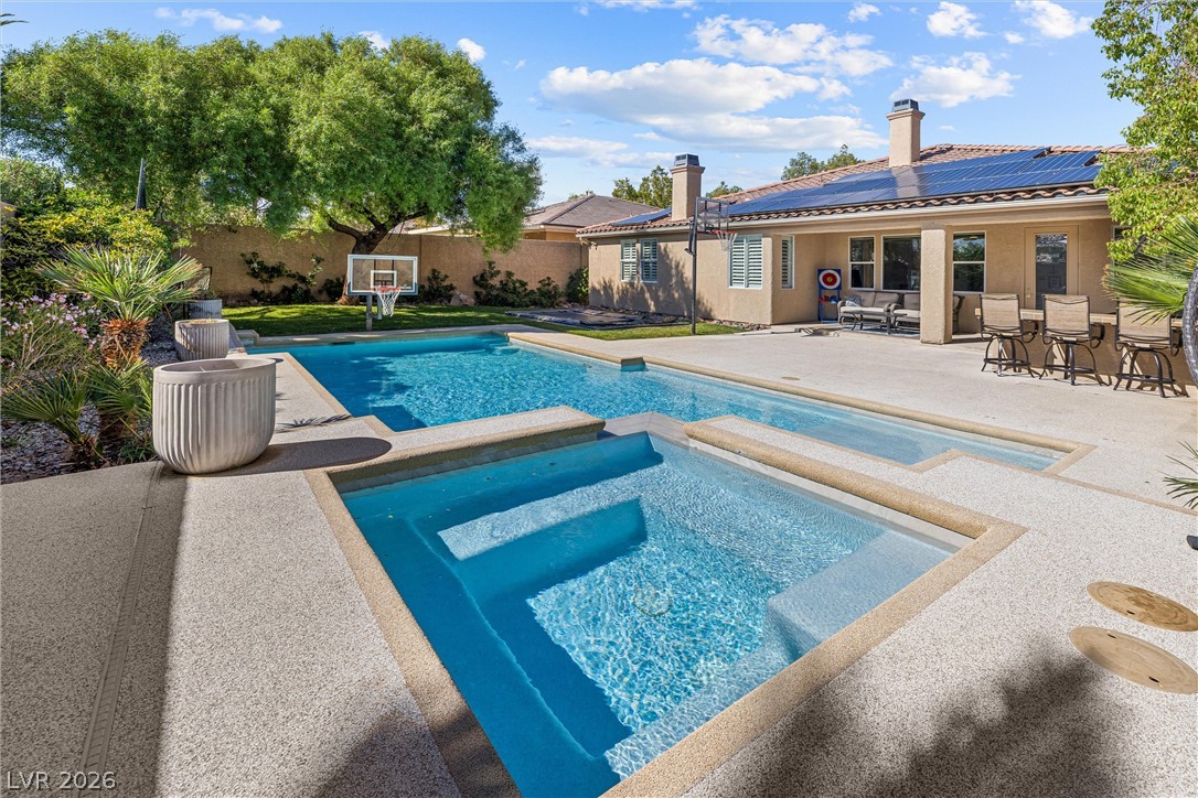 8097 Maddingley Avenue Las Vegas NV 89117