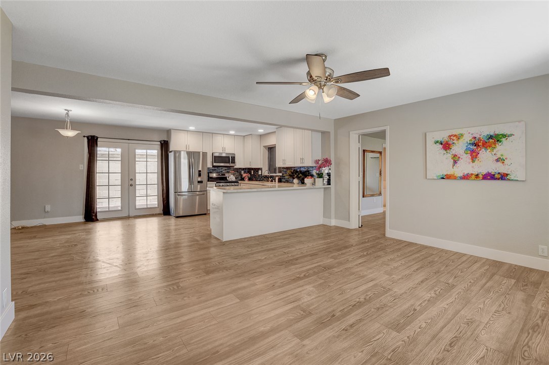 1077 Westminster Avenue Las Vegas NV 89119