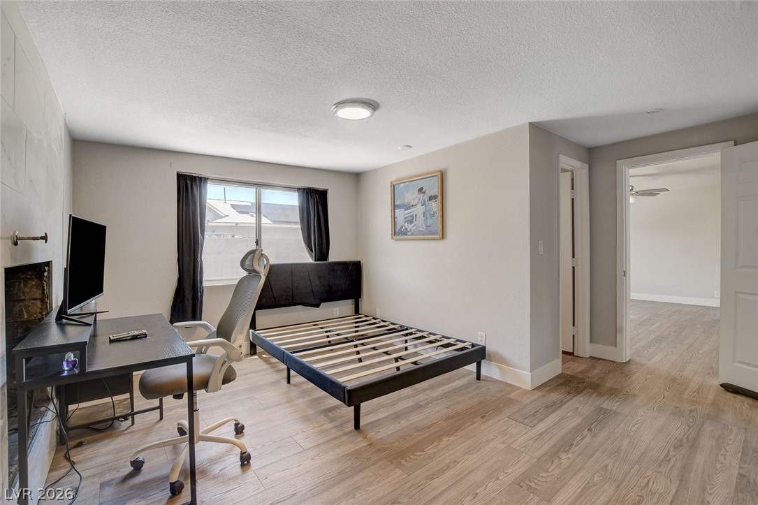 1077 Westminster Avenue Las Vegas NV 89119