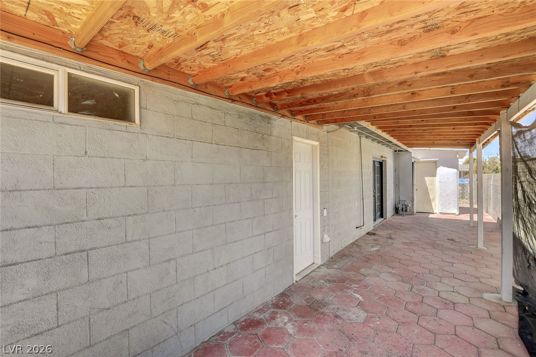 1077 Westminster Avenue Las Vegas NV 89119
