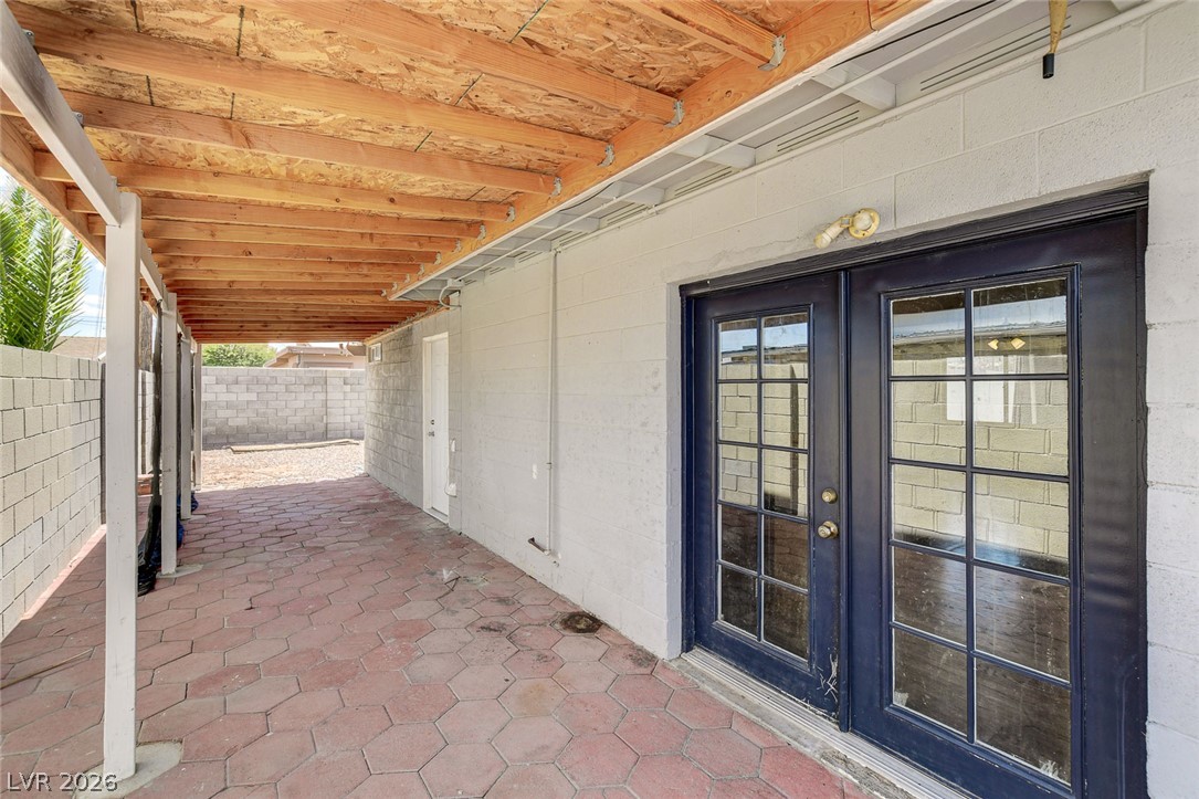 1077 Westminster Avenue Las Vegas NV 89119