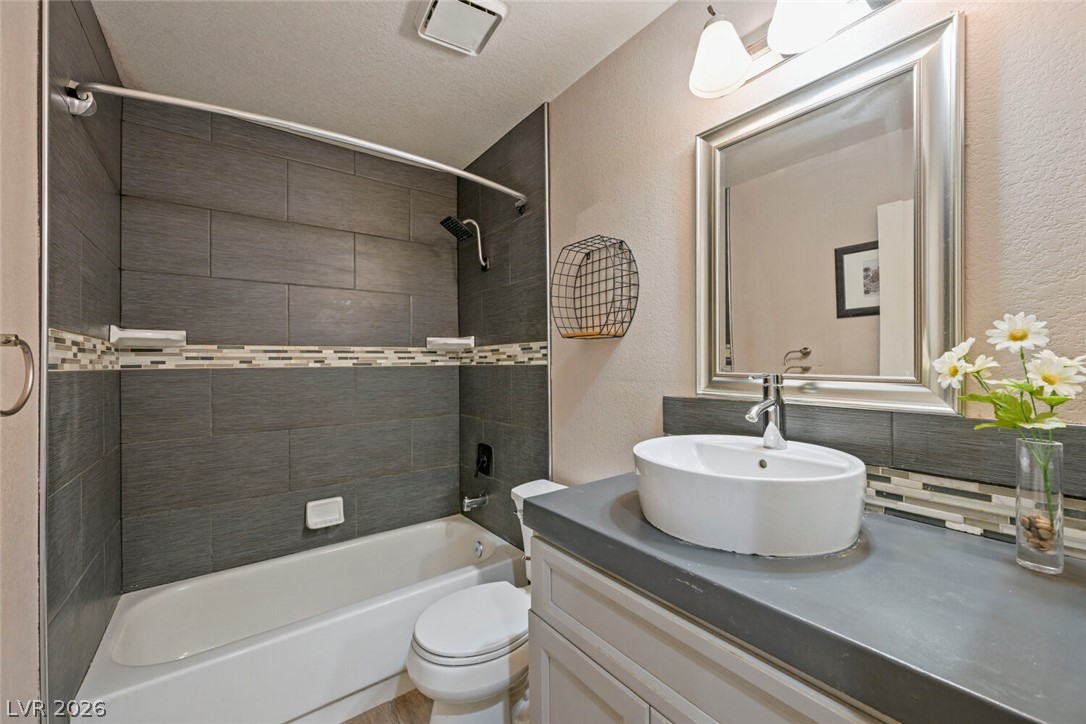 4036 Fairport Drive North Las Vegas NV 89032