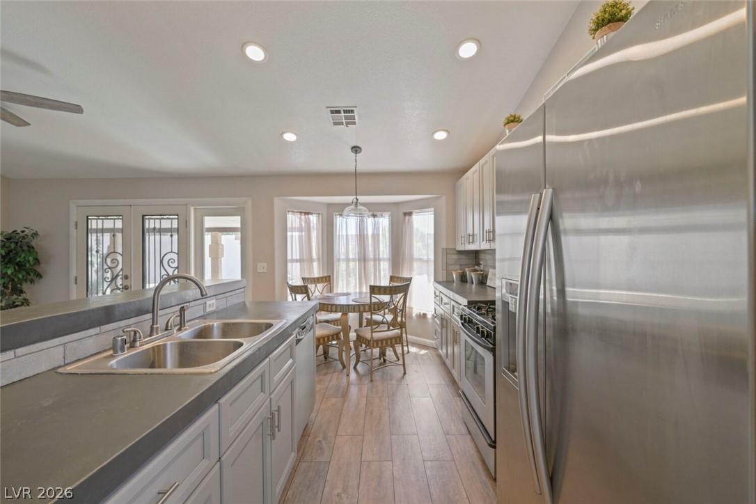 4036 Fairport Drive North Las Vegas NV 89032