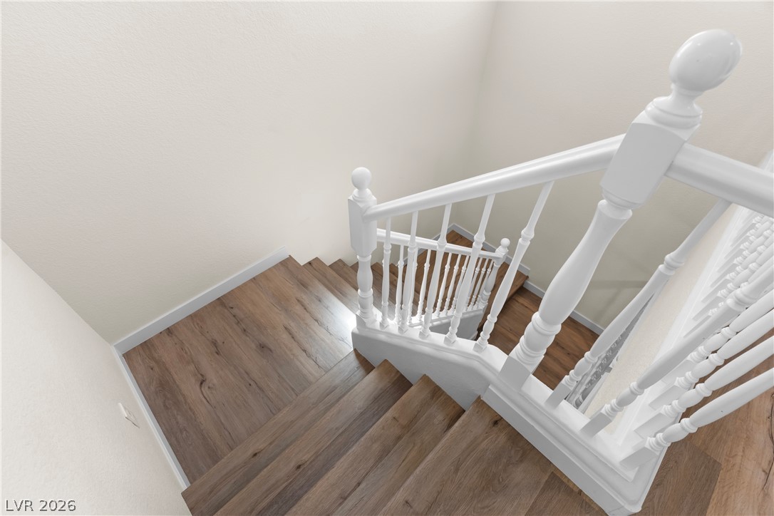 10242 Garden State Drive Las Vegas NV 89135