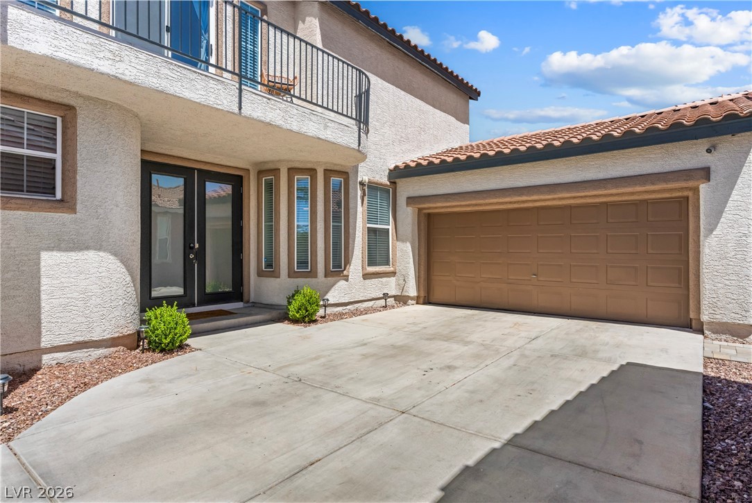 10242 Garden State Drive Las Vegas NV 89135