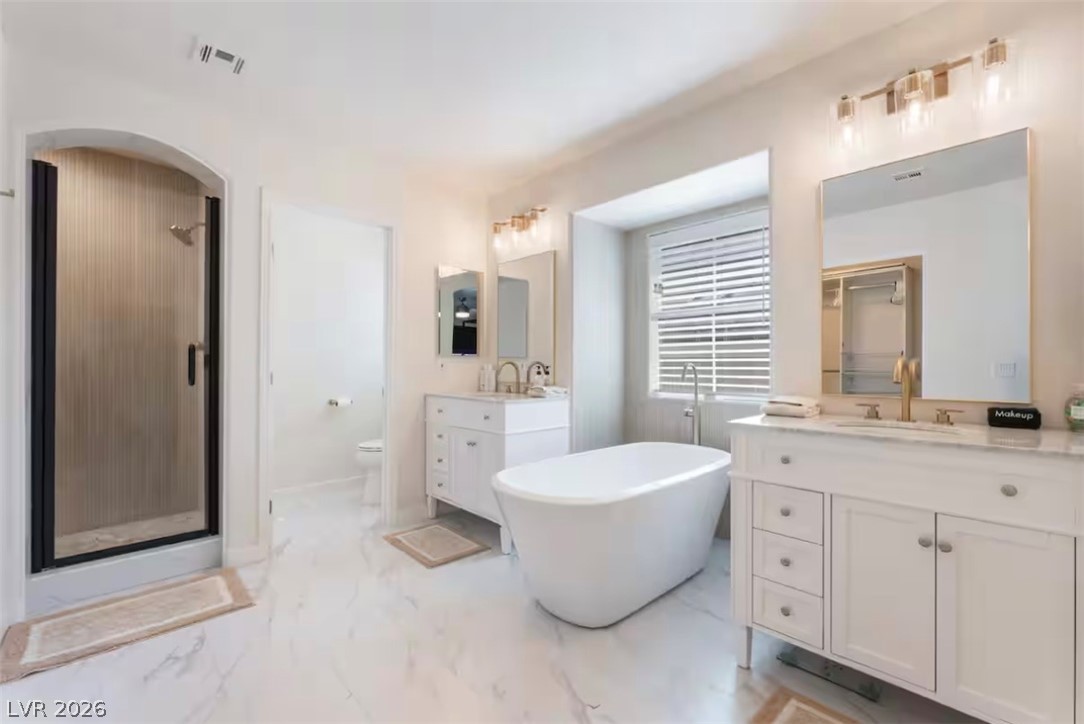 10242 Garden State Drive Las Vegas NV 89135