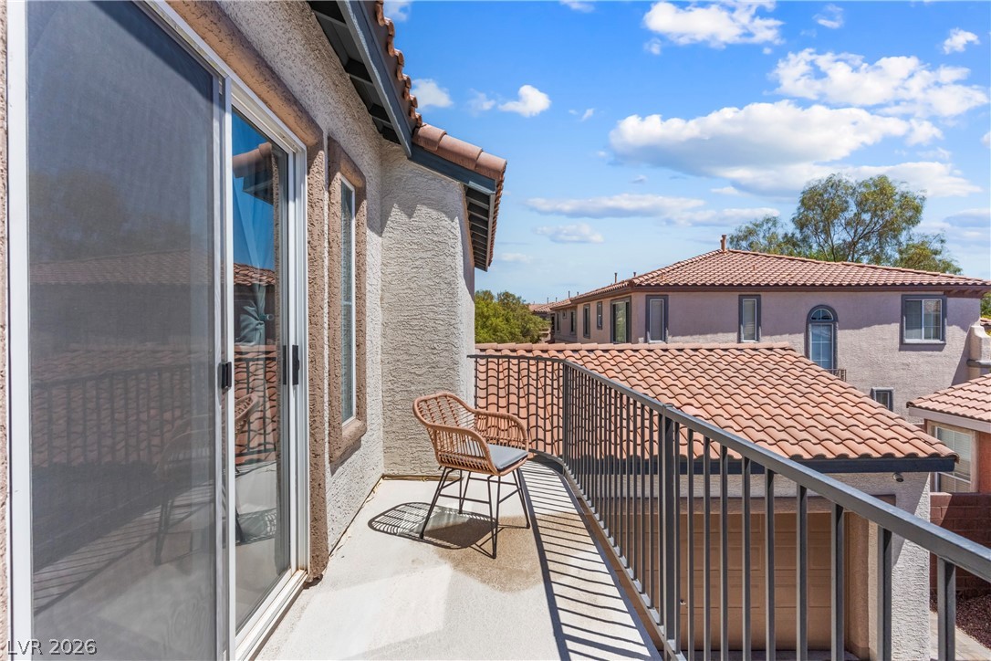 10242 Garden State Drive Las Vegas NV 89135