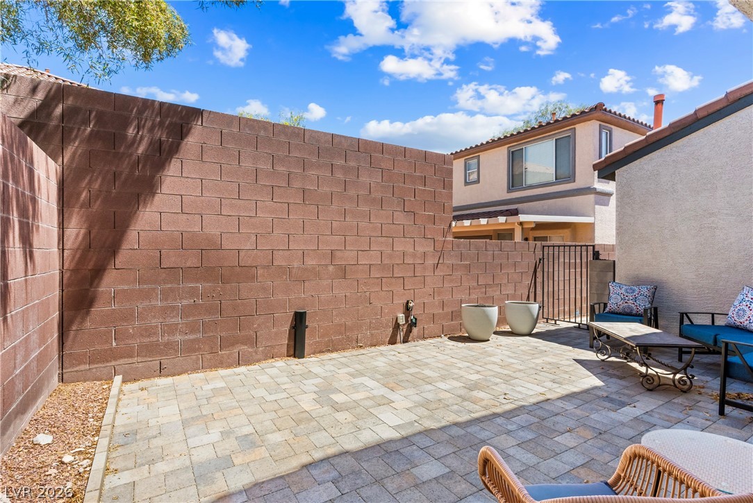 10242 Garden State Drive Las Vegas NV 89135
