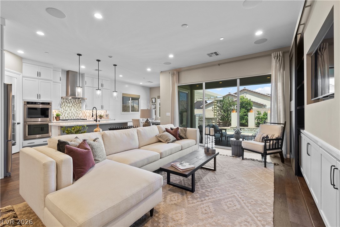 1199 North Water Street Henderson NV 89011