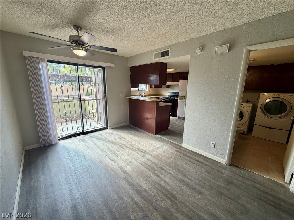 110 Bel Port Drive 113 Las Vegas NV 89110