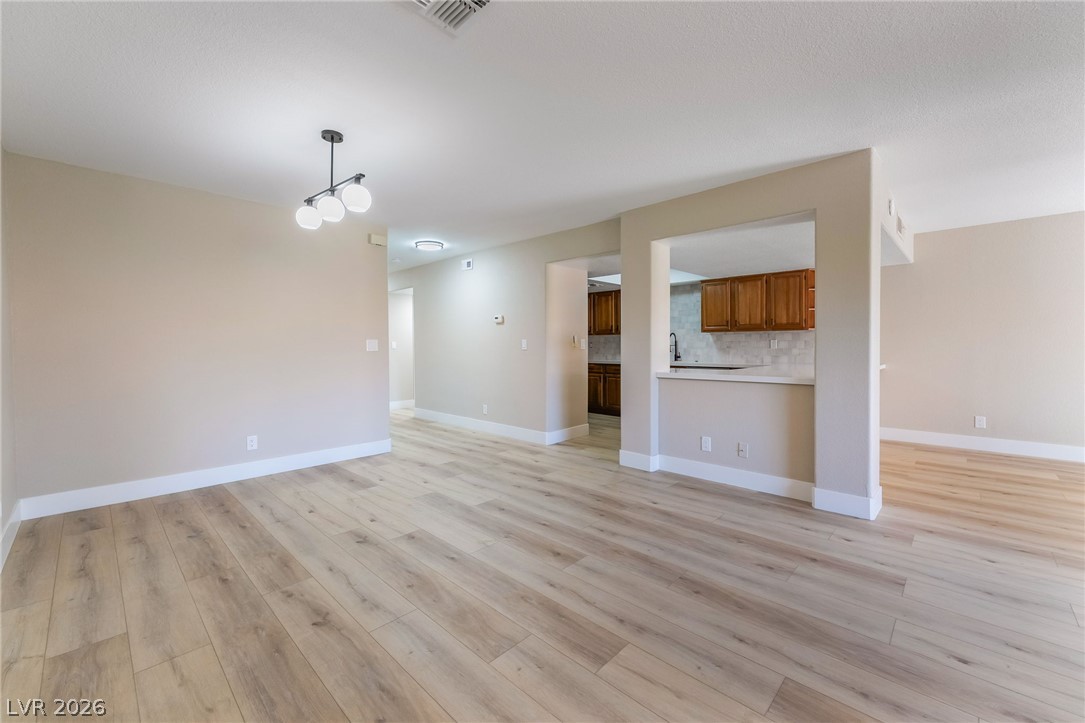 2716 Laguna Shores Lane Las Vegas NV 89121