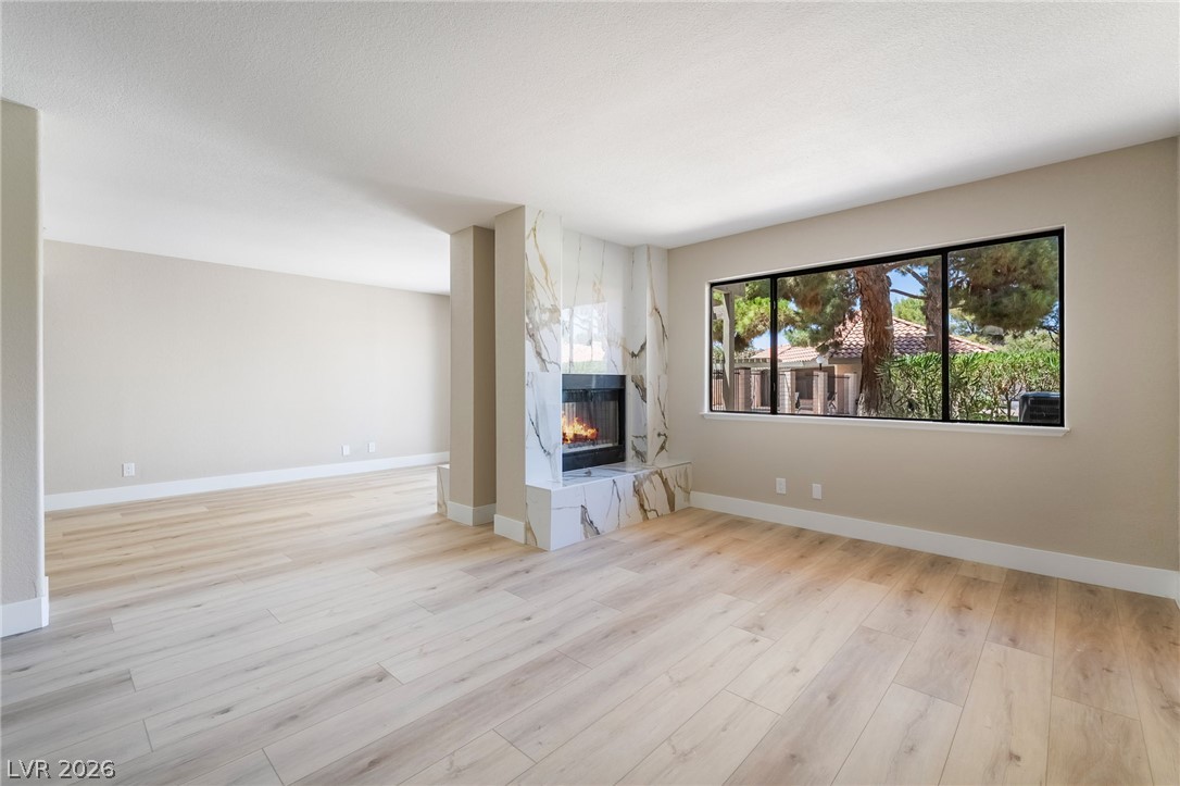2716 Laguna Shores Lane Las Vegas NV 89121