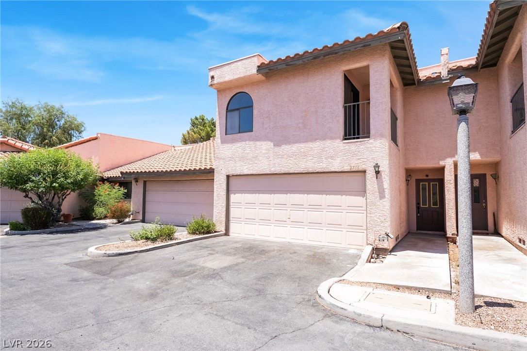 2716 Laguna Shores Lane Las Vegas NV 89121